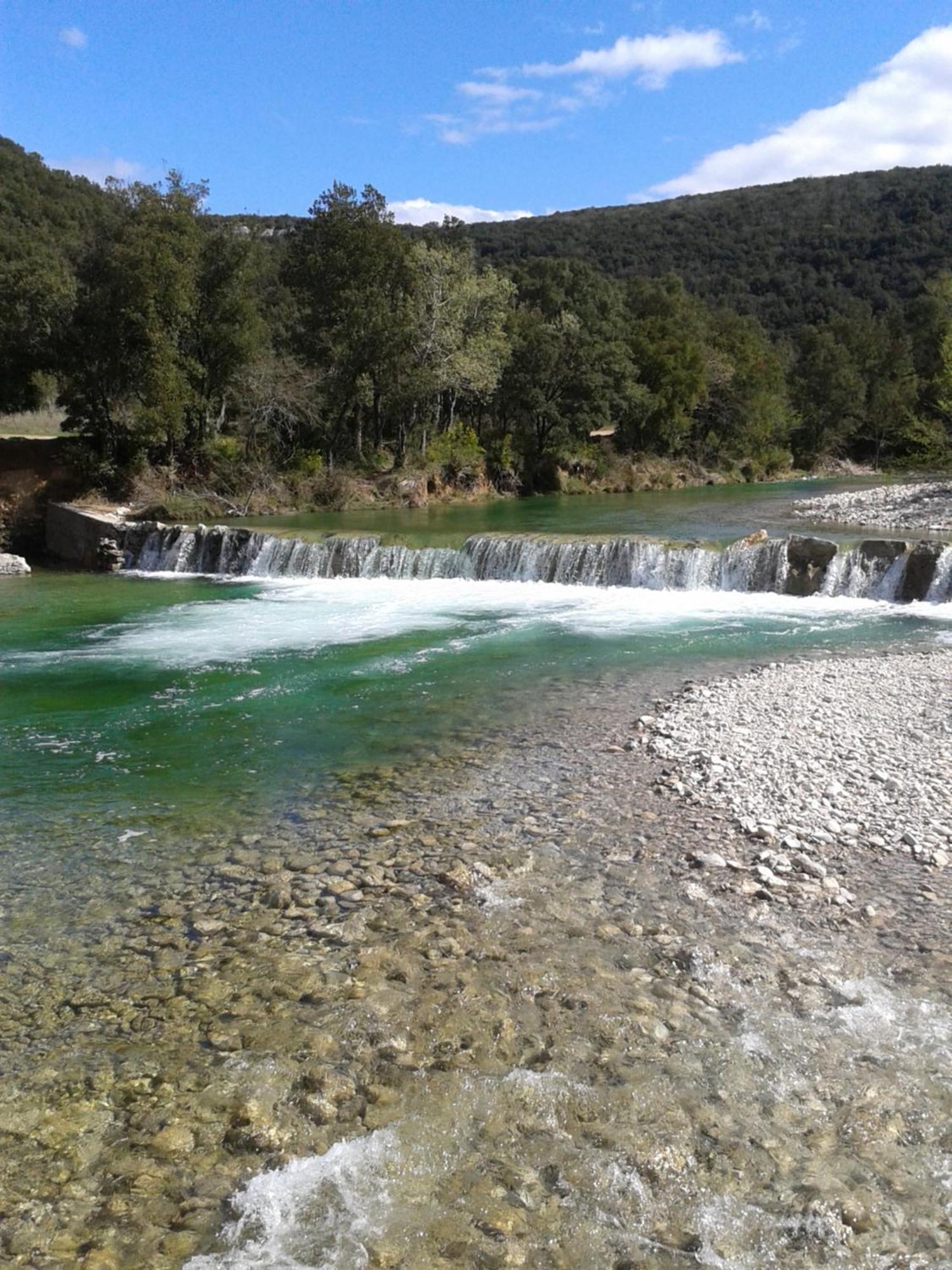 le rocher de Sampzon Exterior foto